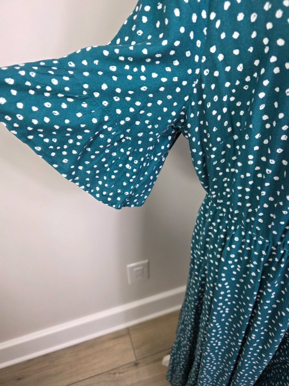 Bloomchic Midi Dress Size 14/16 Teal Green with White Floral Pattern Pockets - Picture 3 of 9